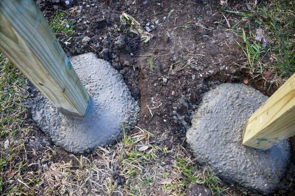 Post Hole Excavation in Mount Vernon